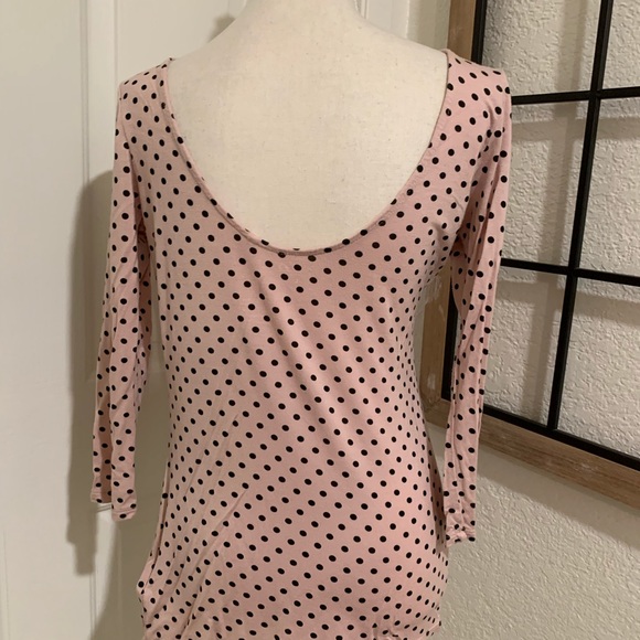 Guess Los Angeles pink and black polka dot top size large - Picture 8 of 8